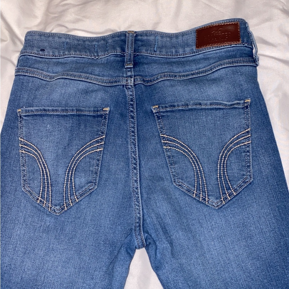 Hollister Women's Light Blue Skinny Jeans - Picture 5 of 6